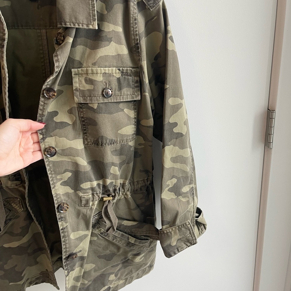 Banana Republic Camouflage Utility Jacket - Picture 5 of 6
